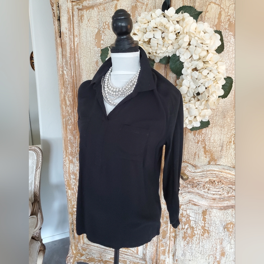 Black Woven Front Knit Back Tunic Size Large